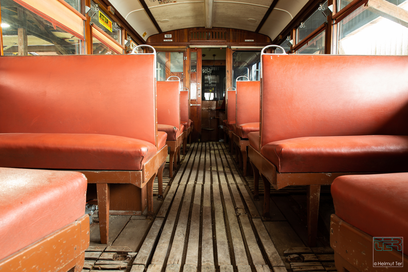 In der letzten Tram fährt niemand mehr.