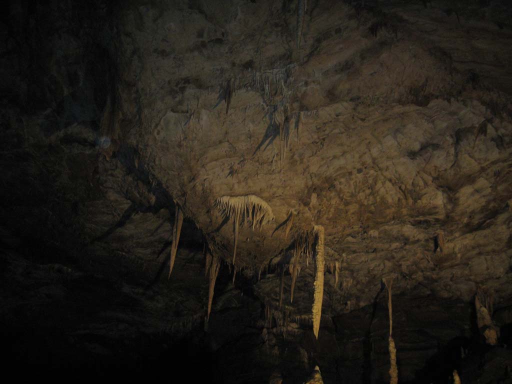 in der Lurgrotte 