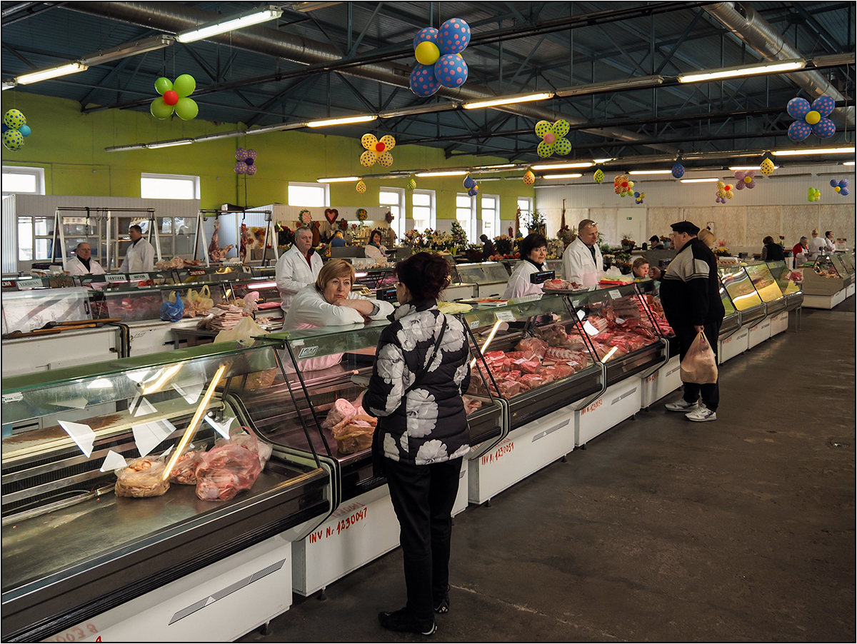 In der Markthalle von Klaipeda