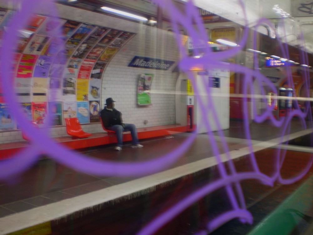 in der Metro in Paris