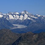 In der Mitte liegt der Aletsch