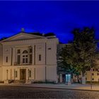 In der Nachbarschaft vom Rathaus Bernburg befindet sich das Theater