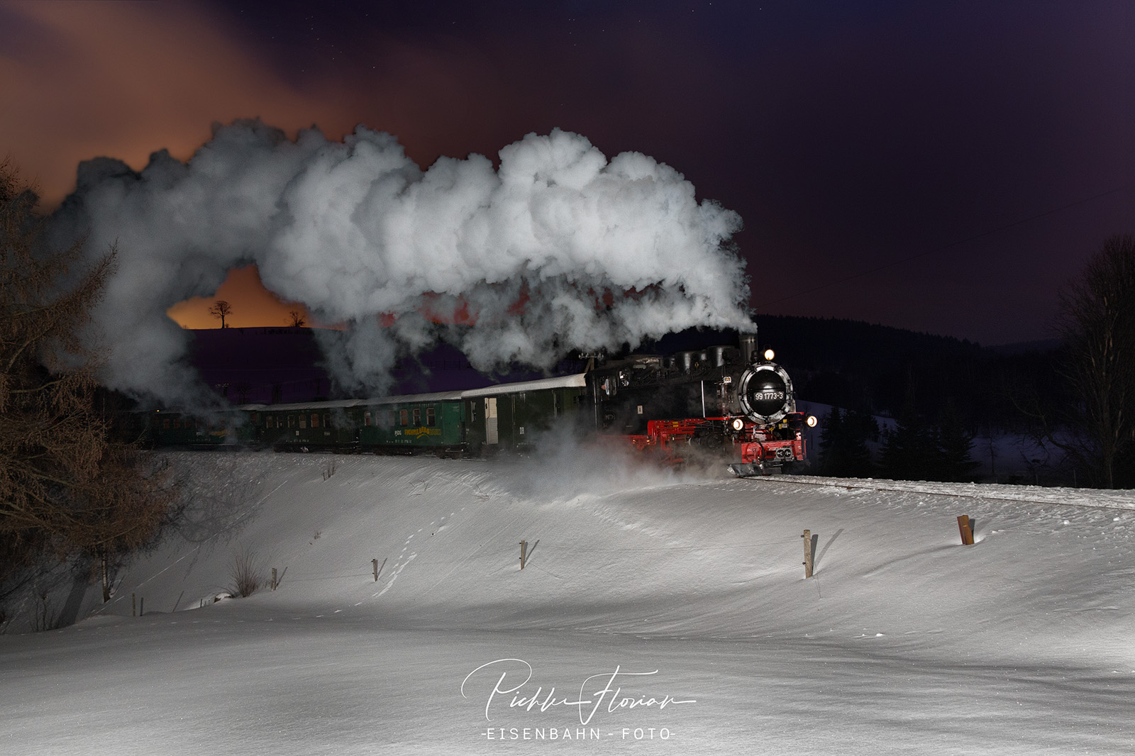 in der Nacht... Foto & Bild schmalspur, eisenbahn, verkehr
