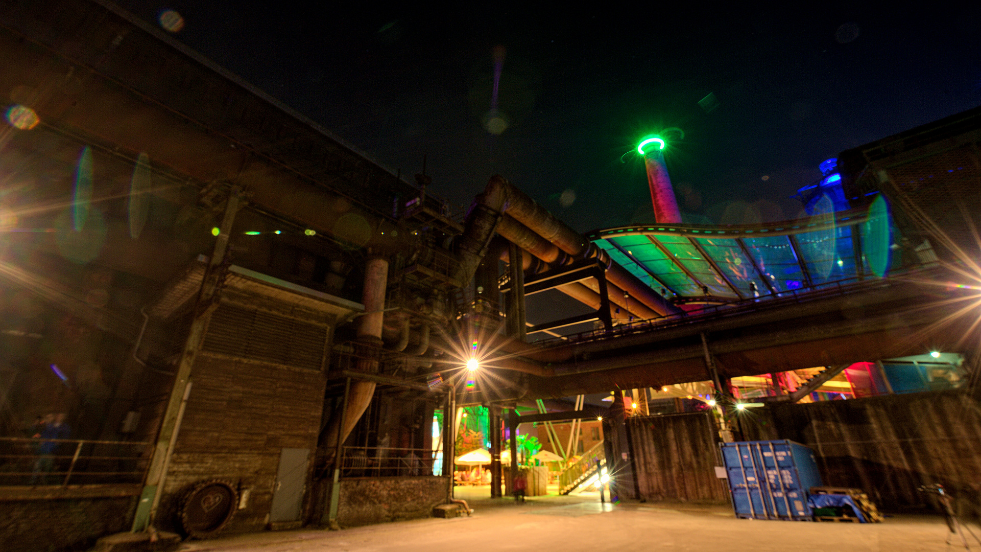 in der Nacht LaPaDu Landschaftspark Duisburg-Nord