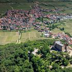 In der Pfalz das Hambacher Schloss 