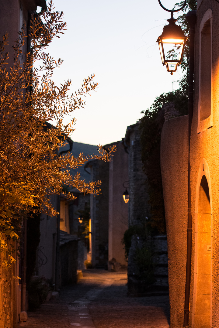 In der romantischen Gasse