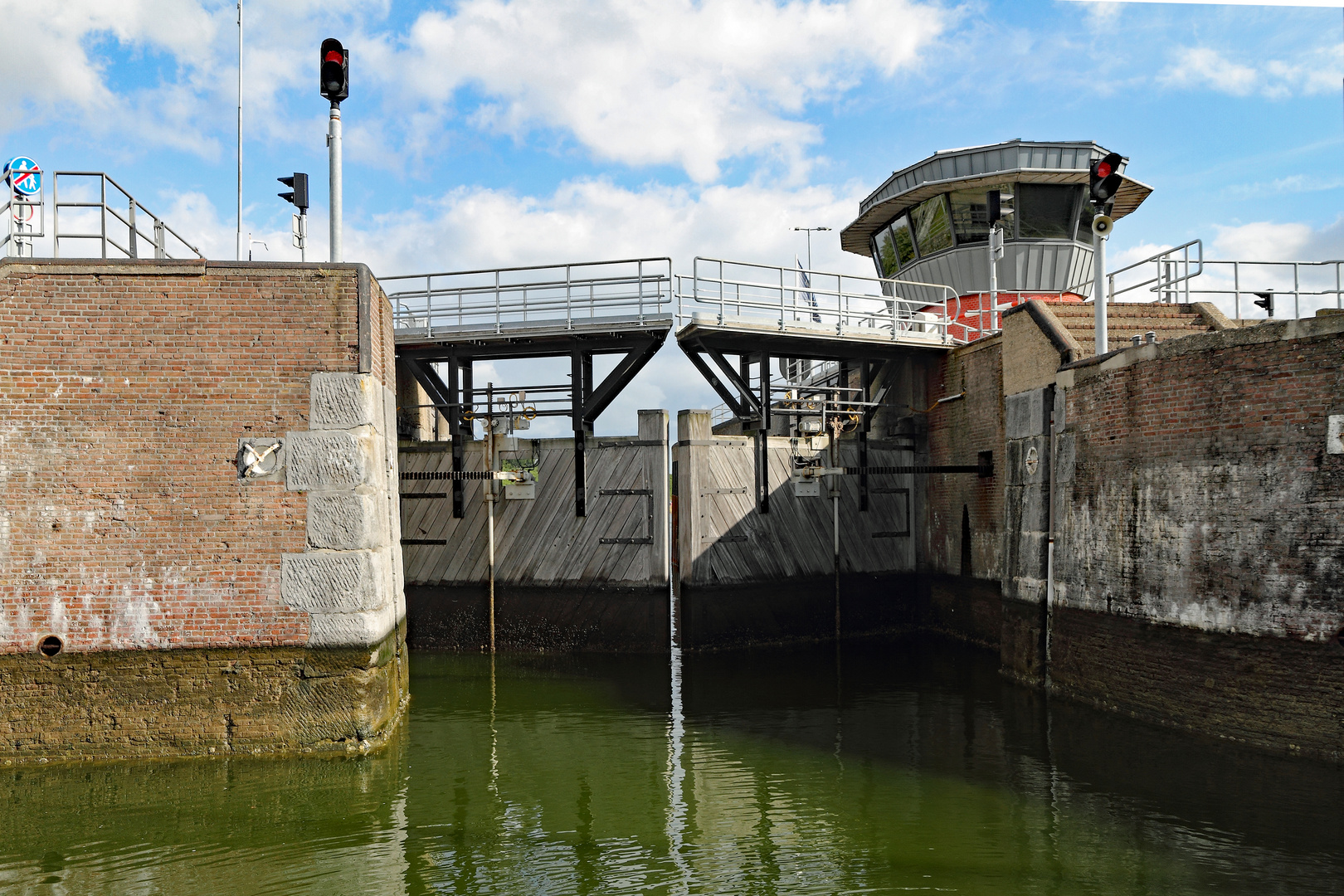 In der Schleuse