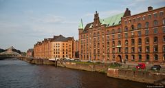 In der Speicherstadt (1) : am Zollkanal