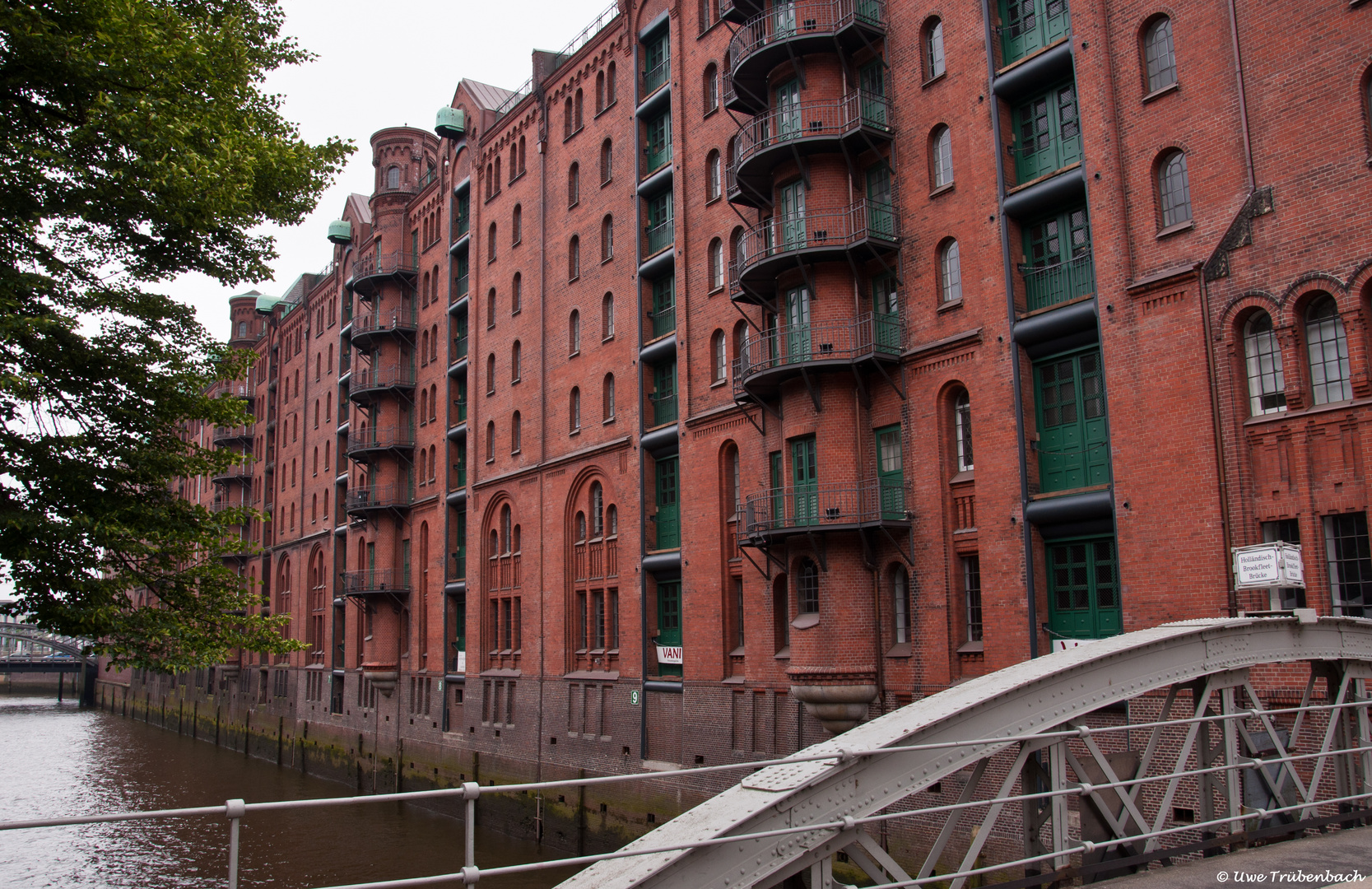 In der Speicherstadt (3) : der Holländischbrookfleet