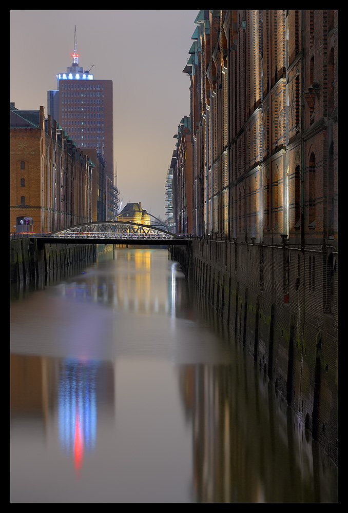 In der Speicherstadt bei Nacht