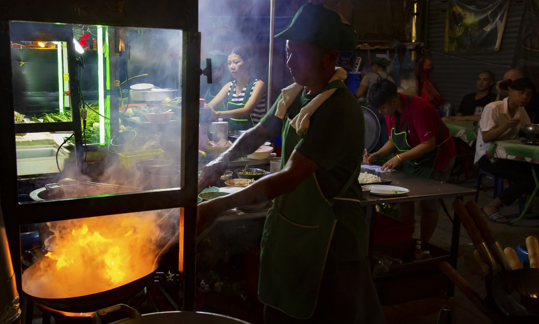 In der Thai-Straßen-Küche