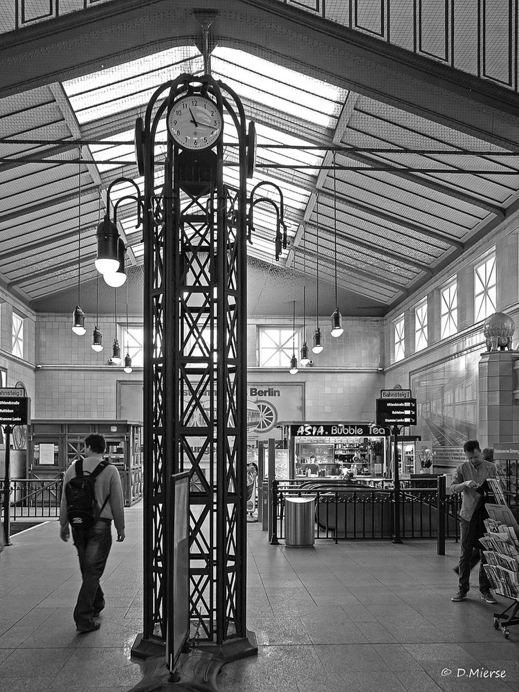 In der U-Bahn Station