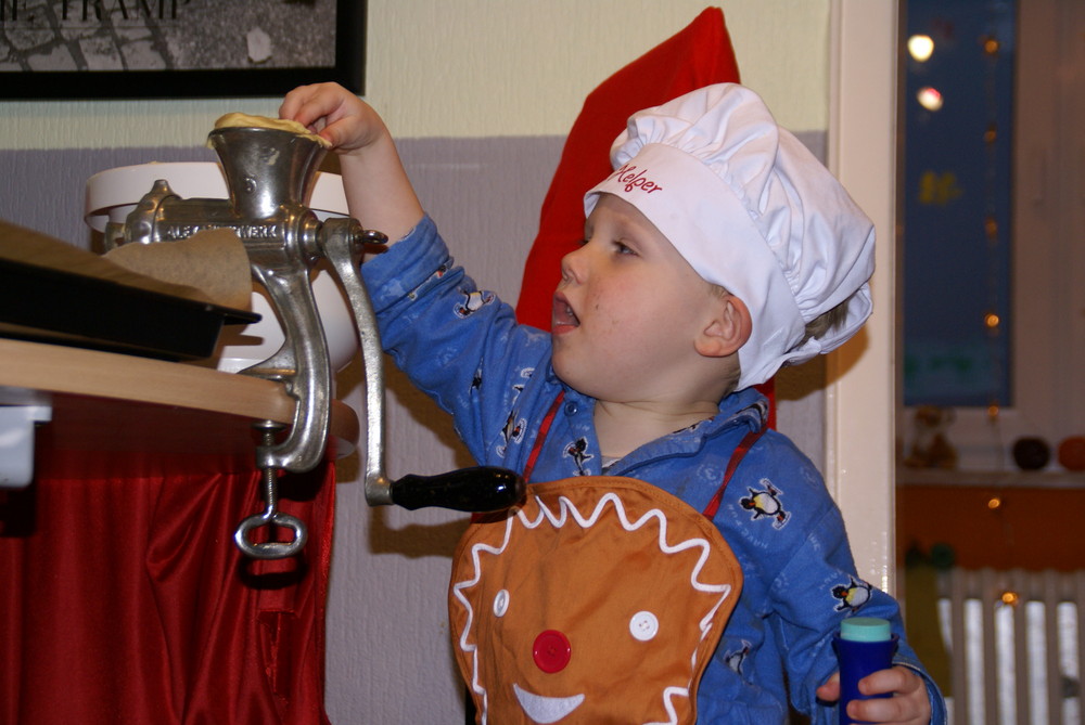 In der Weihnachtsbäckerei!!!!!!!!!