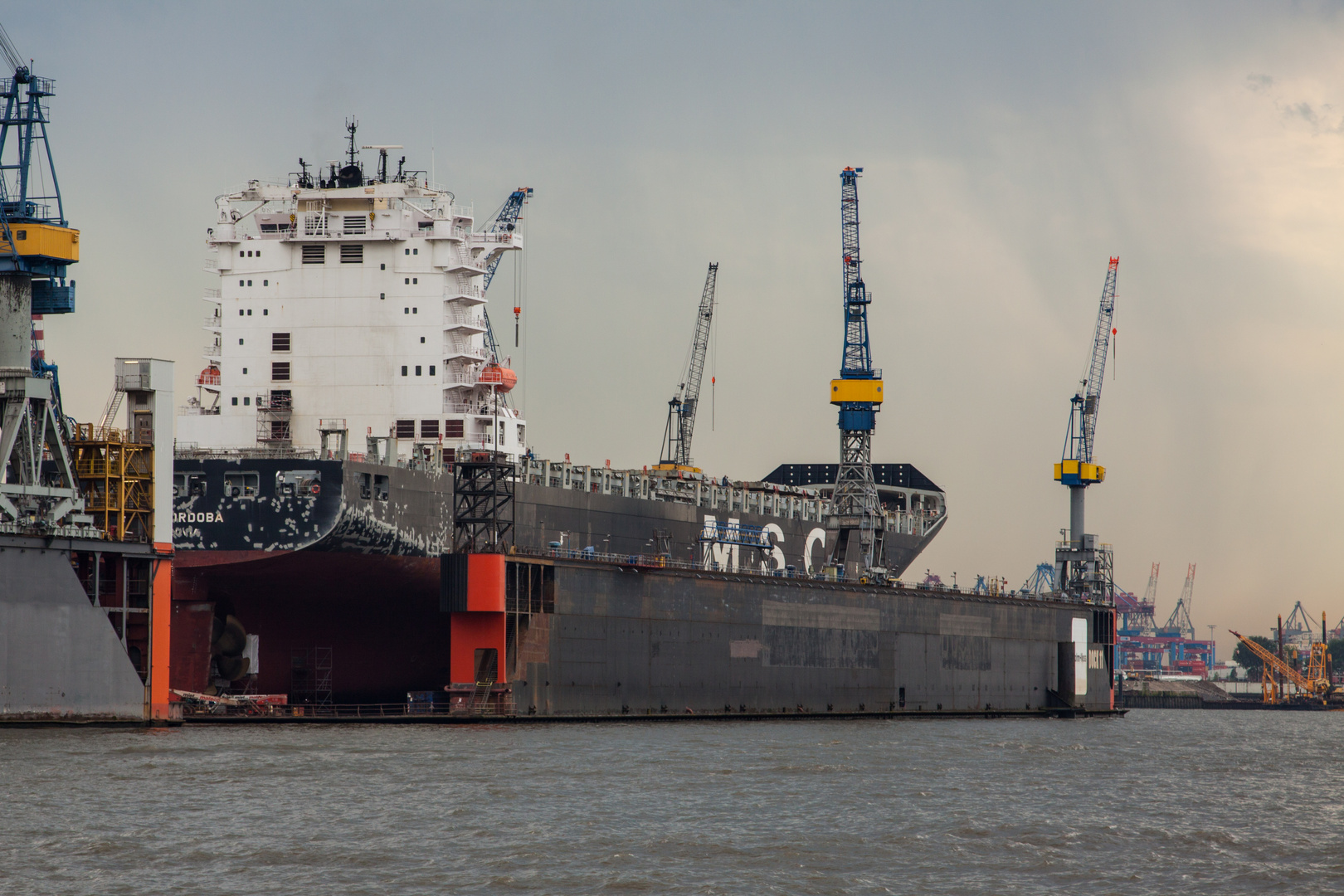 In der Werft... Hamburger Hafen