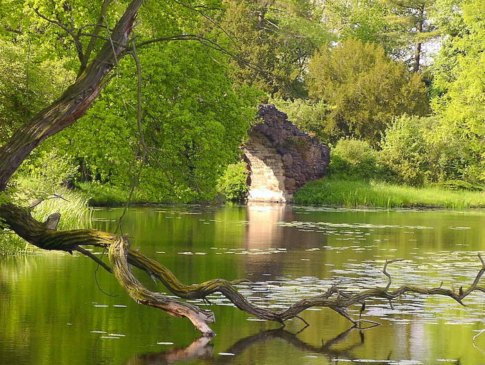 In der Wörlitzer Gartenwelt