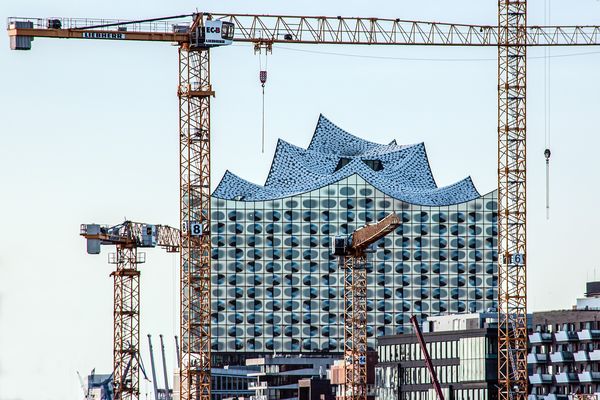 In die Zange genommen ...