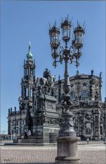 - in Dresden ..-