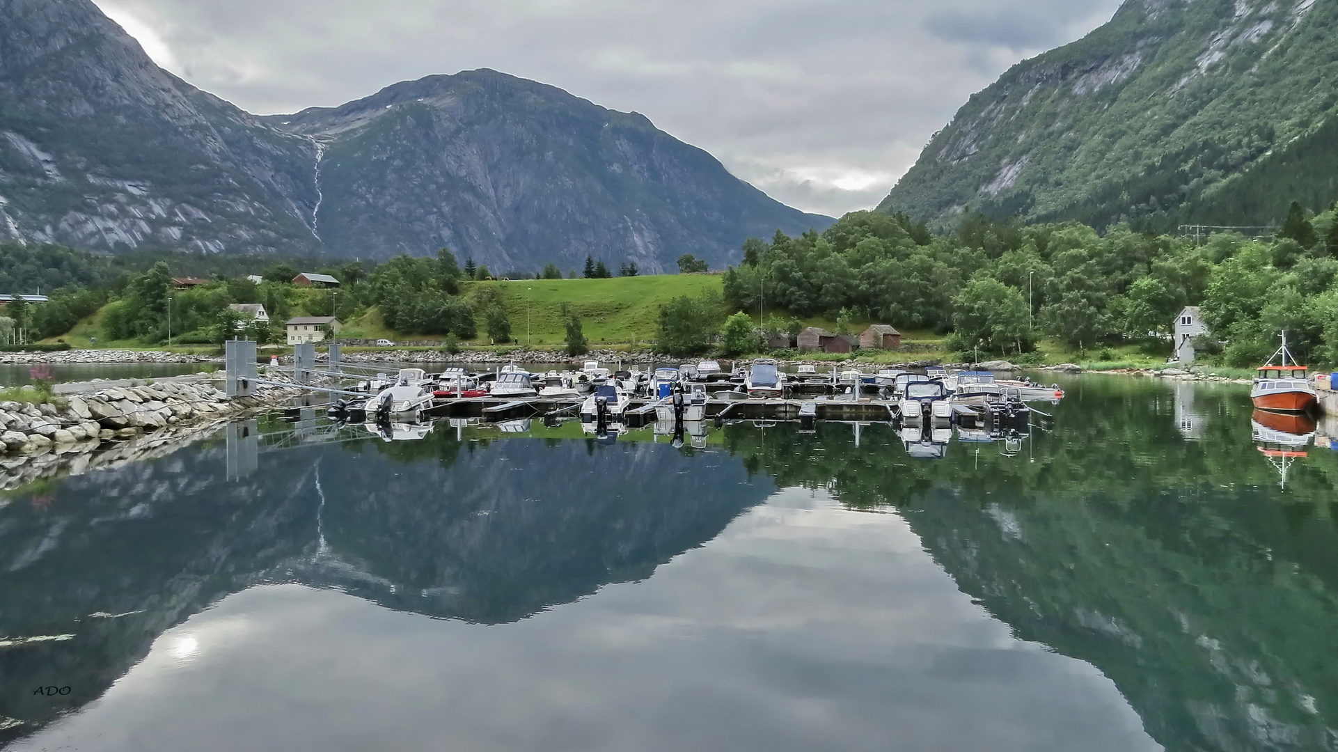 In Eidfjord  (2)