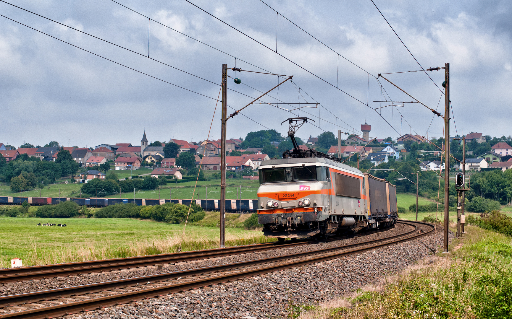 In eine lange Kurve gehört ein langer Zug!