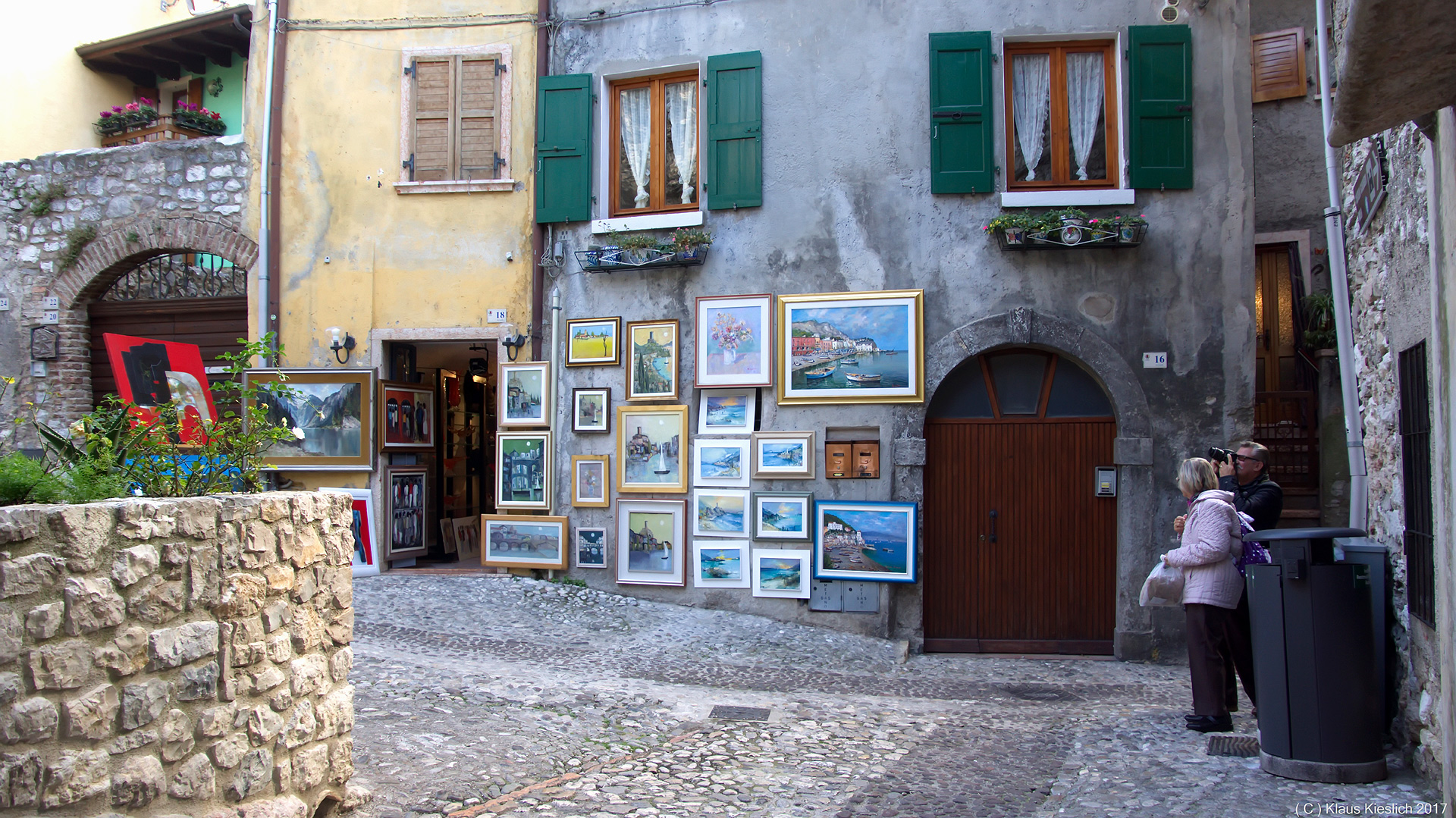 In einer Gasse von Malcesine