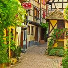 In einer kleinen Gasse von Eguisheim .....