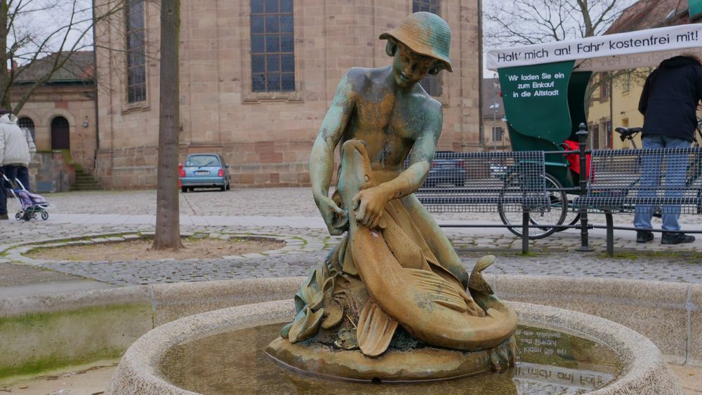 in Erlangen, ein schöner Brunnen (un fuente muy bello))