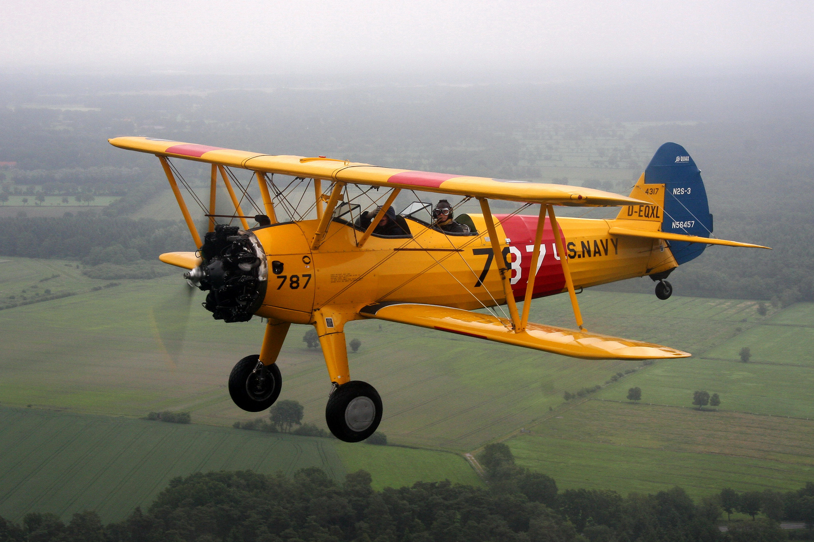 In Formation mit der Stearman, auf dem Weg nach Wittmund