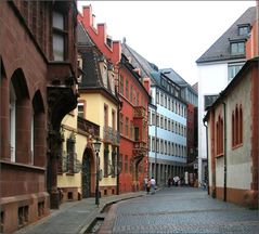 In Freiburg an der Kaiser-Joseph-Straße...