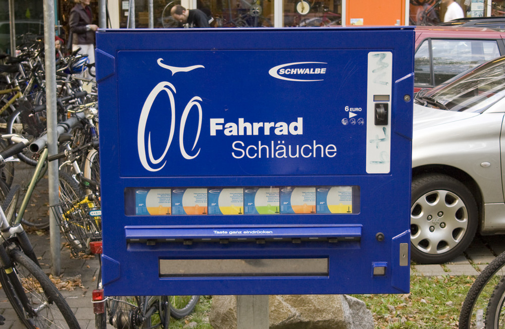 In Freiburg gibt es Fahrradschläuche aus dem Automaten