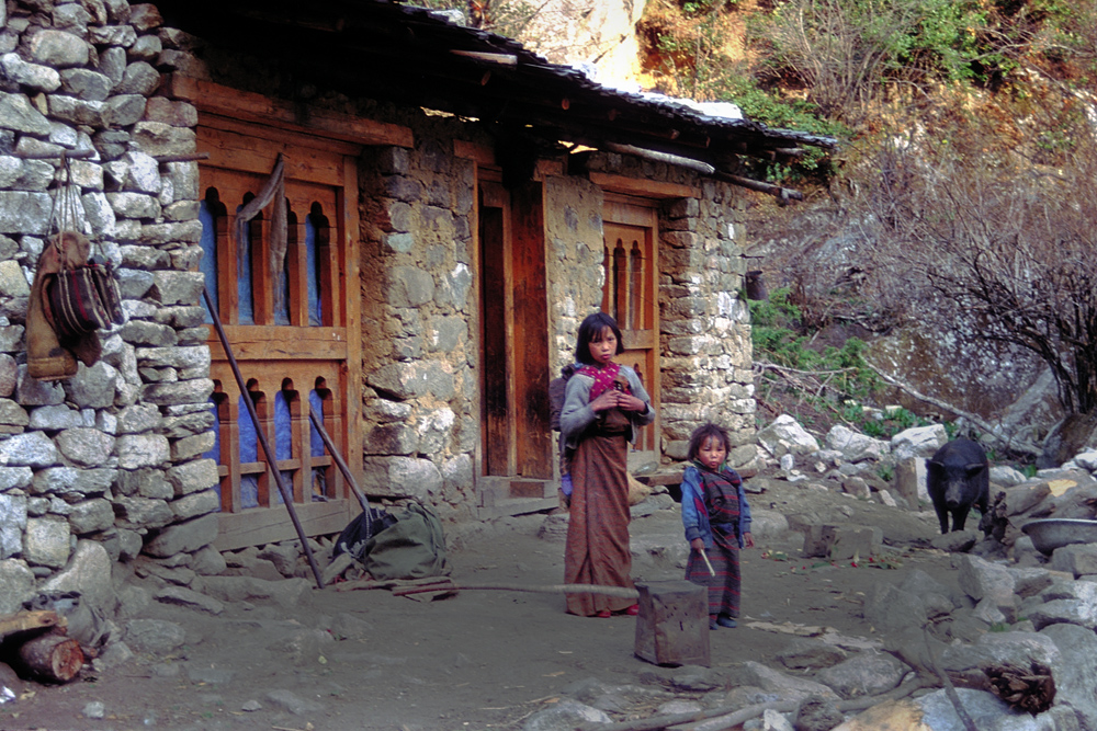 In front of an herders house at Jangothang