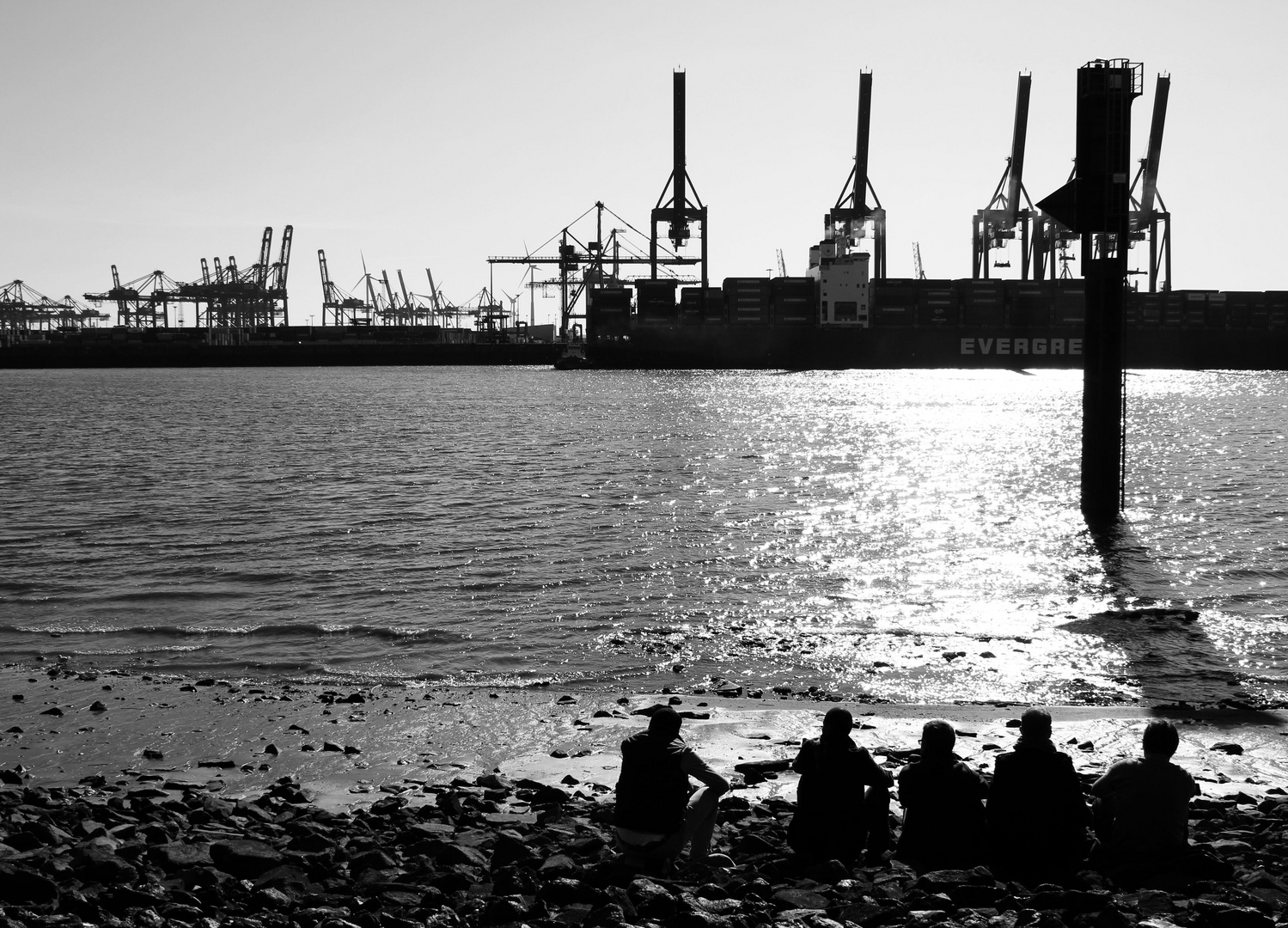 In Hamburg gibt es wahre Männerfreundschaften