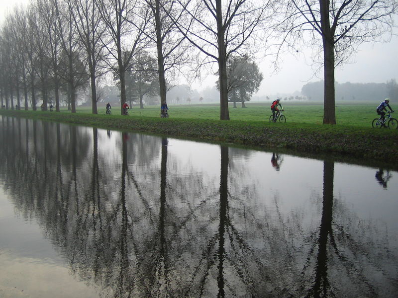 In Holland am Kanal