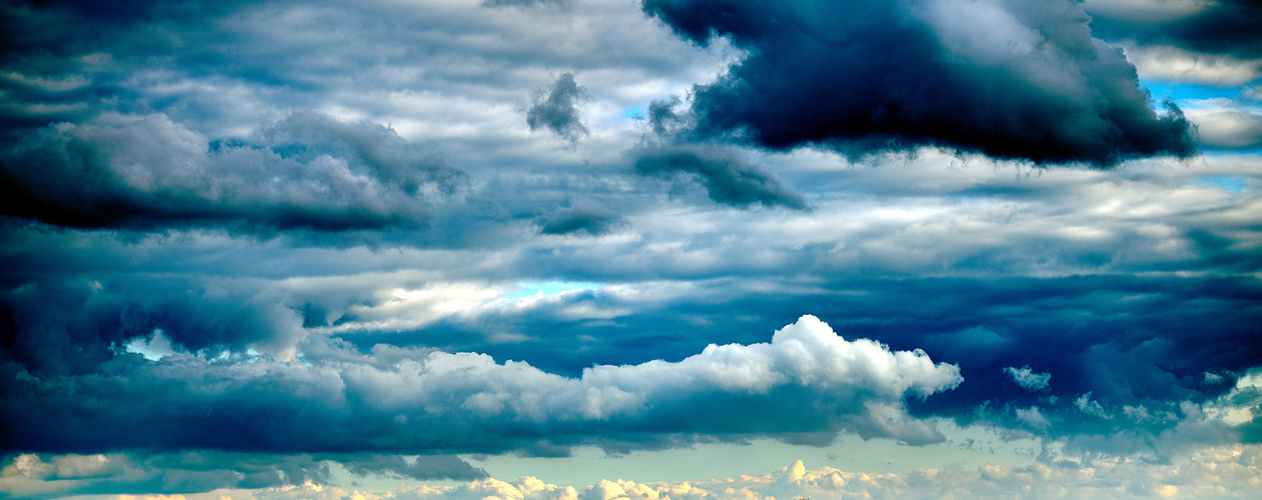 IN Ingolstadt Baggersee Wasser Wolken Gewalt Gewitterwolken 21D_0742