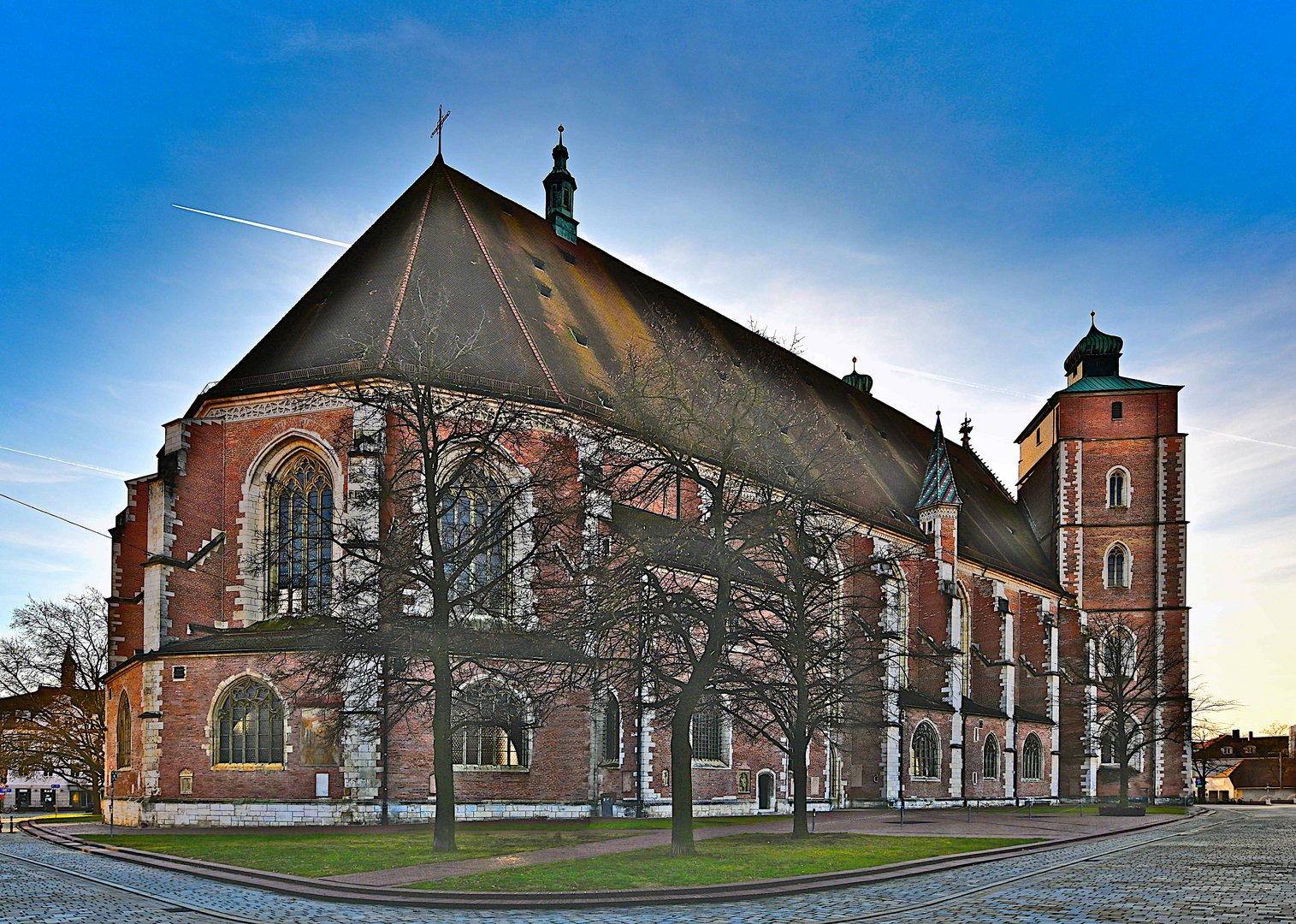 IN Ingolstadt Muenster Bauwerk