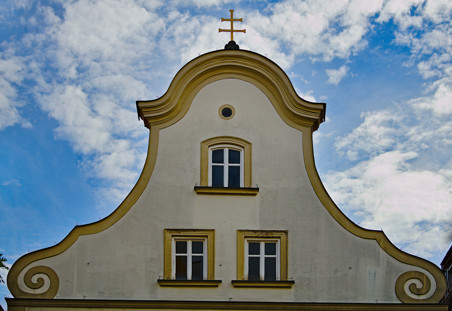 IN Ingolstadt Theresienstrasse 12 Schweif Giebel 21D_1094