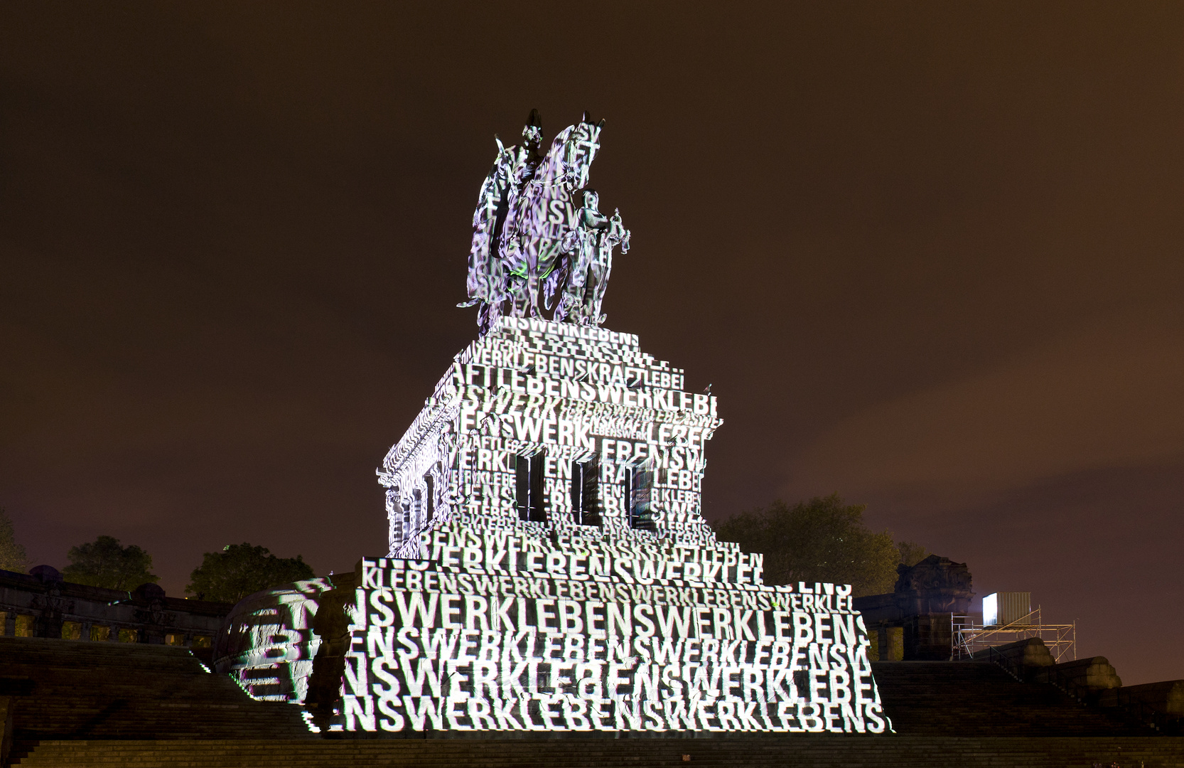 In Koblenz beginnen heute die LICHTSTRÖME...