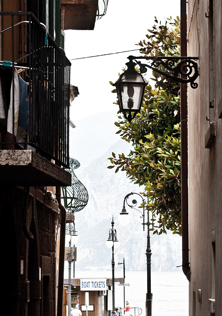 in Malcesine in einer Gasse