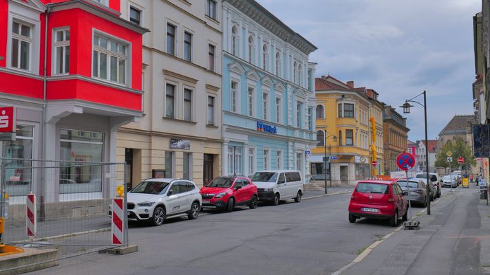 in Meiningen, an der Sparkasse