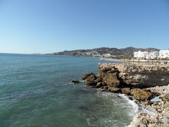 In Nerja der Strand