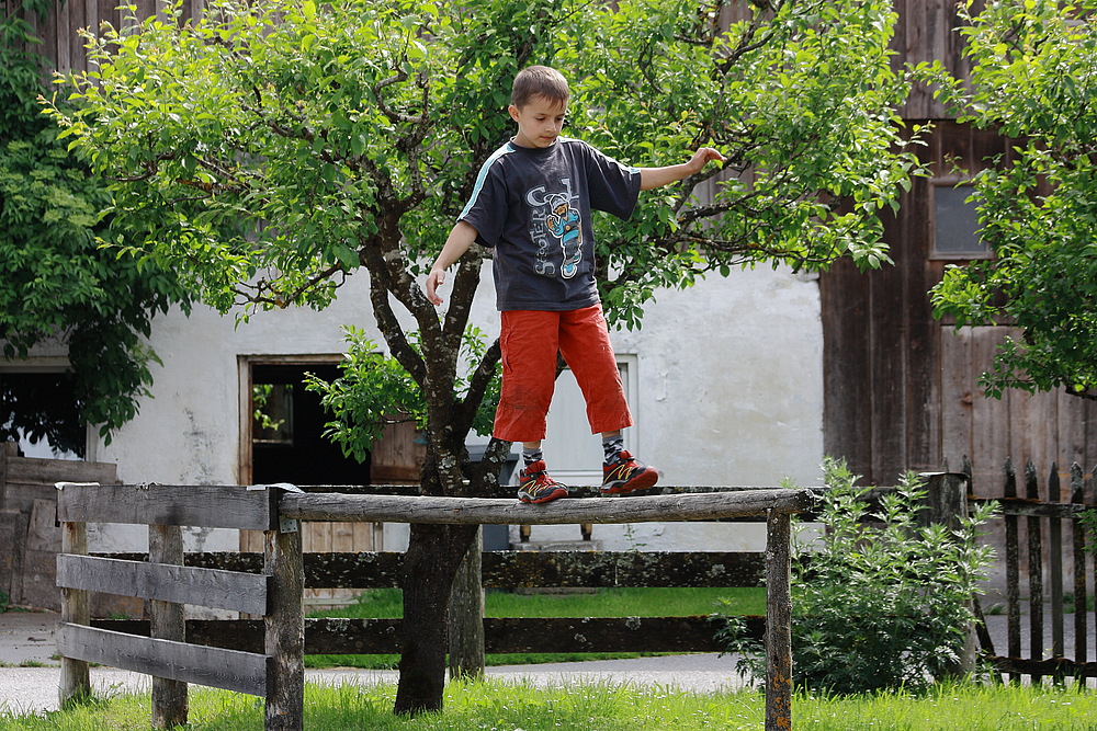 In Omas Garten.. Foto & Bild kinder, kinder im