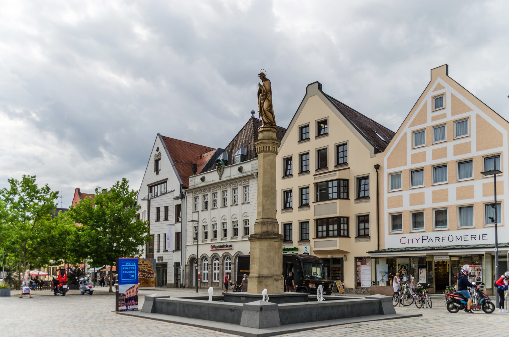 In Pfaffenhofen Foto & Bild architektur, motive, stadt bayern Bilder