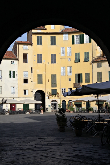 in piazza