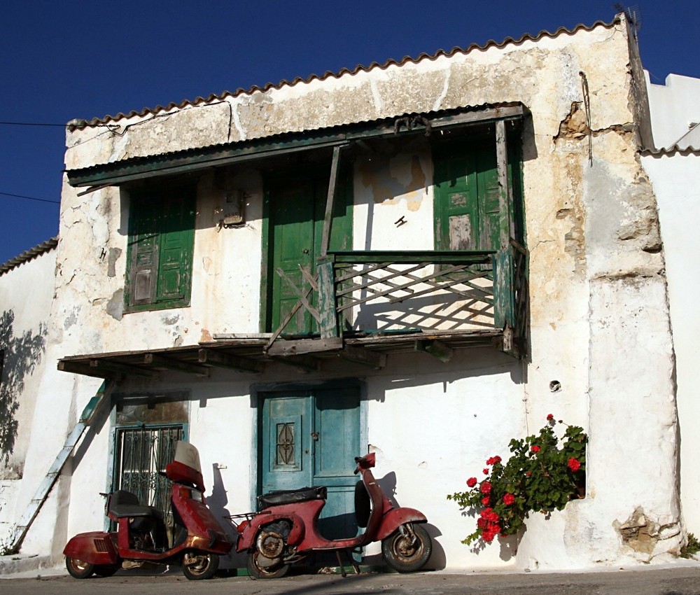 in Piles auf Karpathos