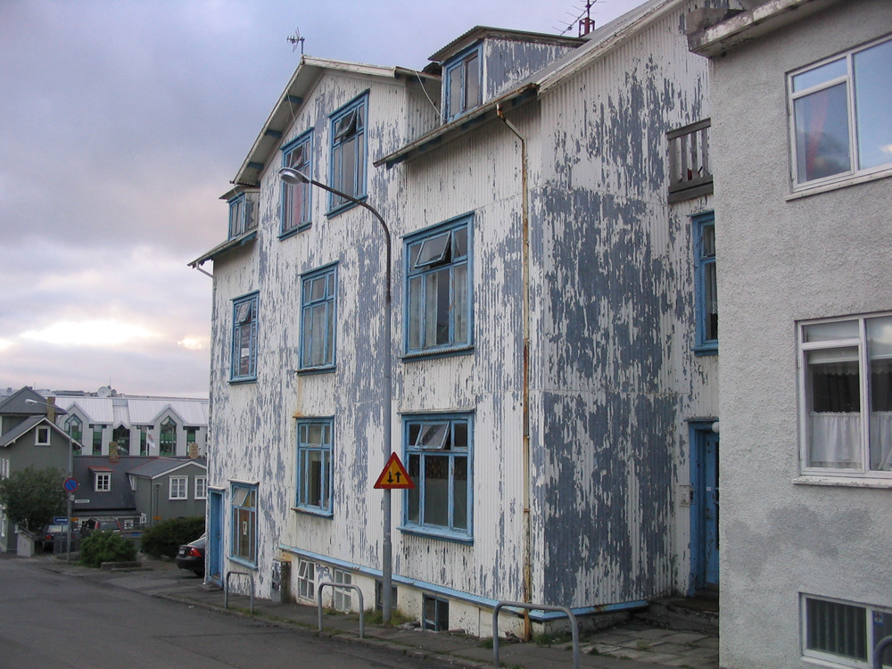 In Reykjavik im Zentrum -nur mal um die Ecke geschaut