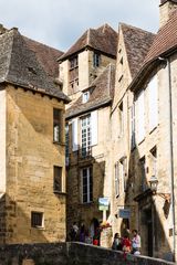 In Sarlat II...