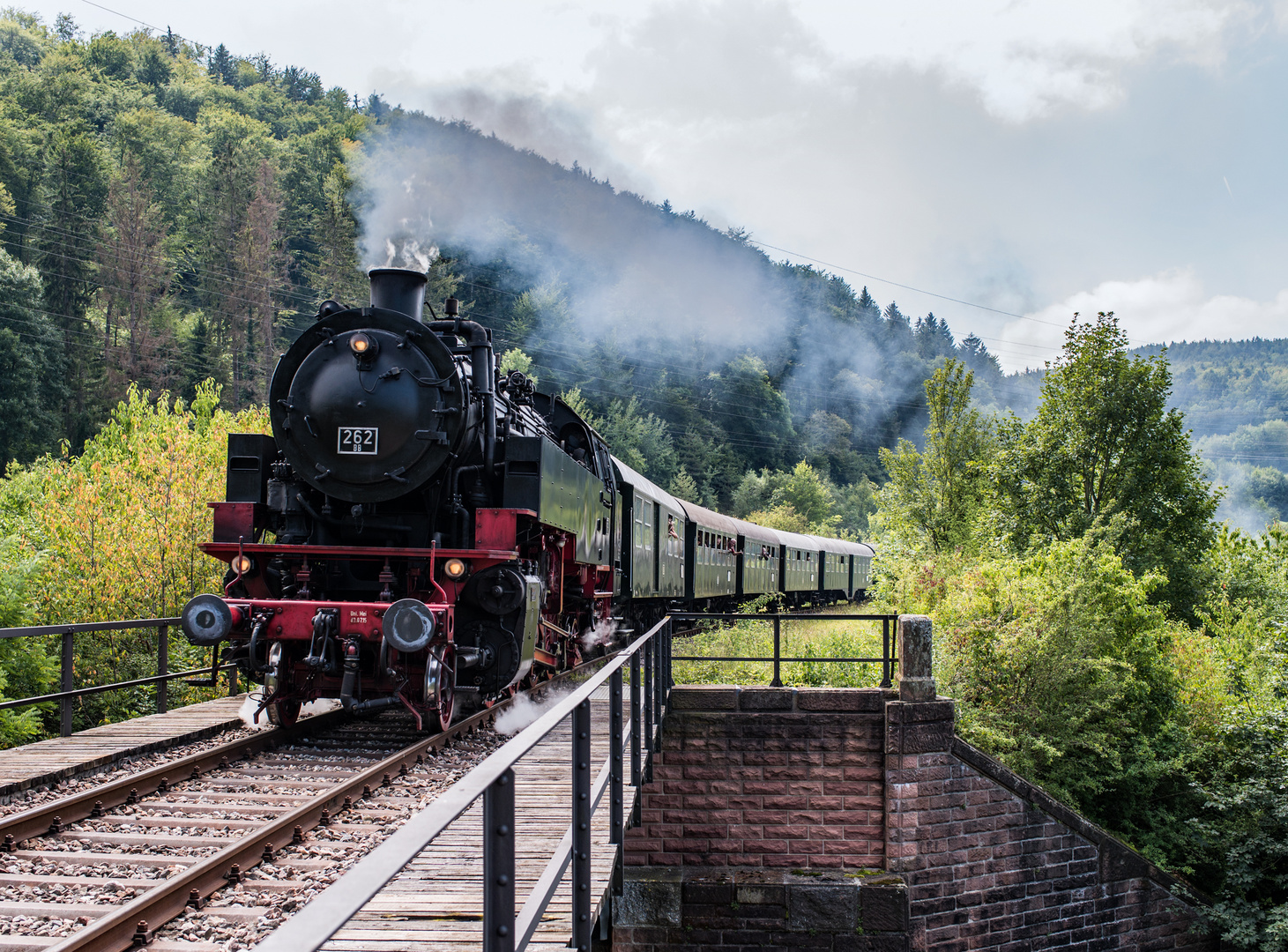 In Schleifen bergan