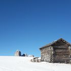 In solitudine con le ciaspole in Val Badia