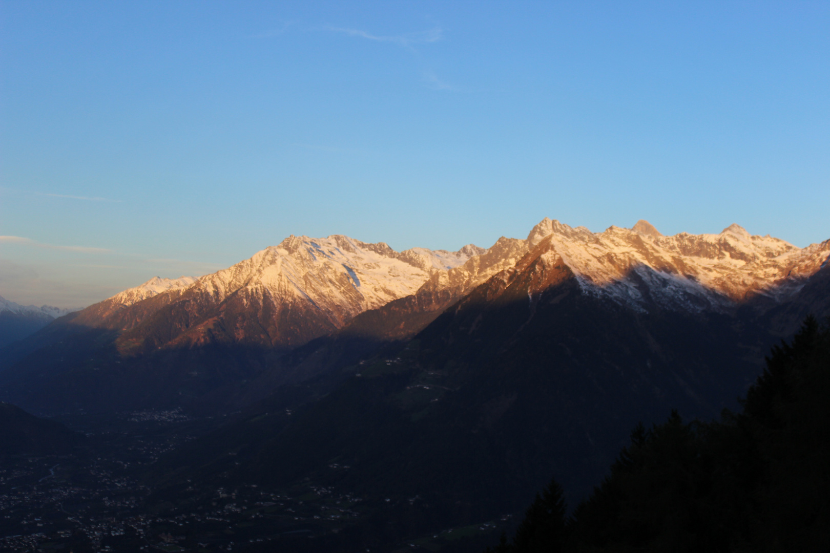 In Südtirol - Morgendlicher Blick auf die Berge