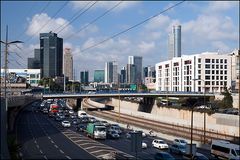 In Tel Aviv - nähe HaShalom Railway Station