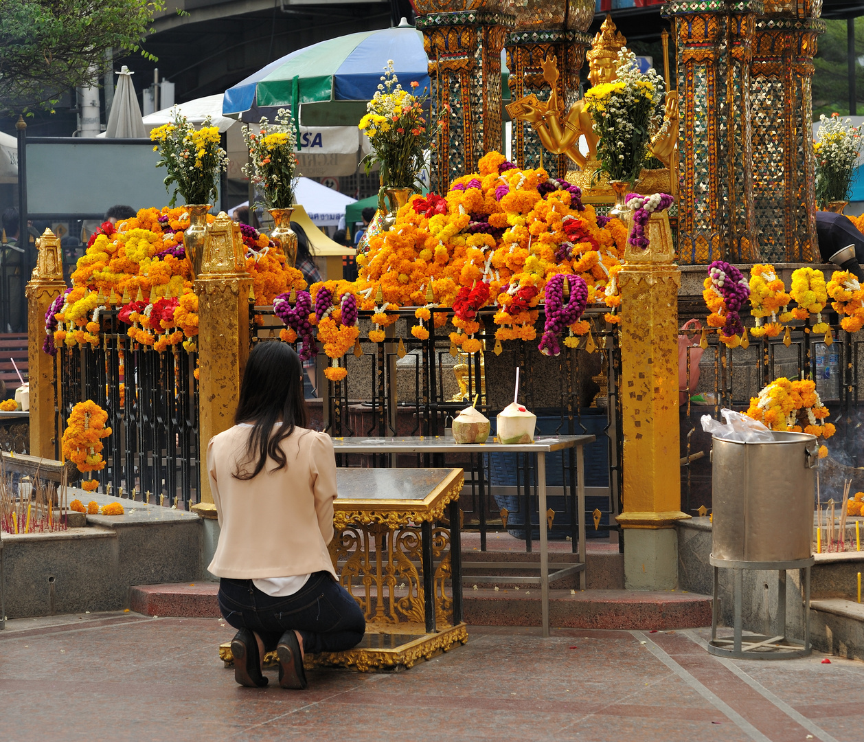 in the Erawan Shrine 03